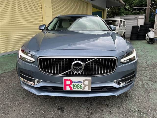 Volvo V90 2018-08 26380-3