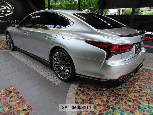 Lexus LS 2021-12 275568-9