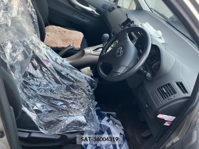 Toyota AURIS 2007-09 389486-10