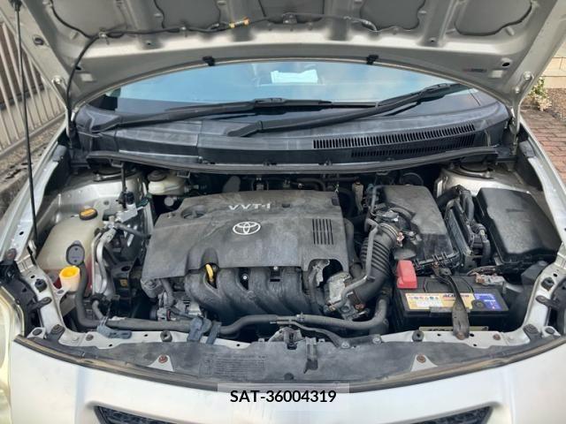 Toyota AURIS 2007-09 389486-16