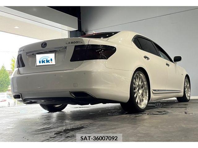 Lexus LS 2007-11 202658-1