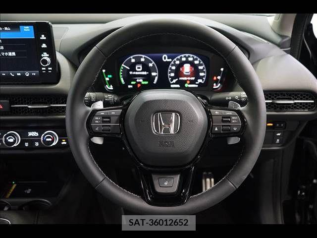 Honda ZR-V 2023-11 253411-9