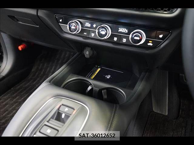 Honda ZR-V 2023-11 253411-7