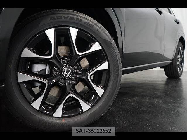 Honda ZR-V 2023-11 253411-3