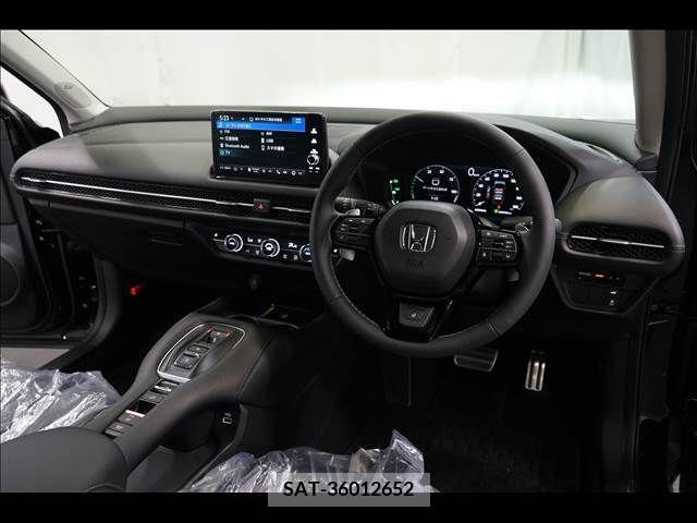 Honda ZR-V 2023-11 253411-1