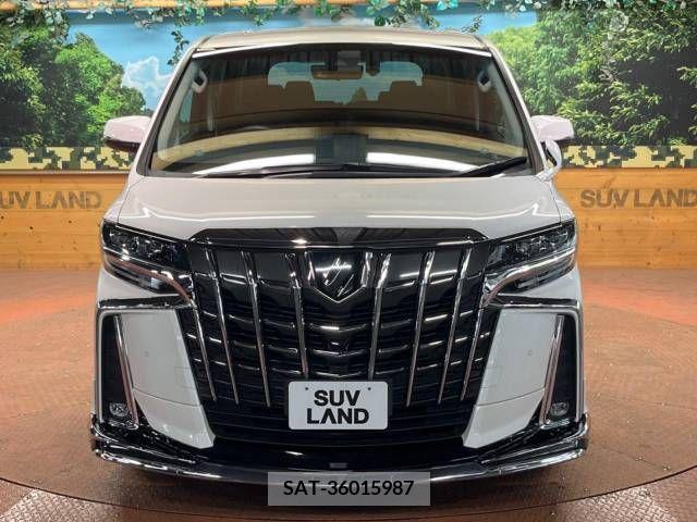 Toyota ALPHARD 2019-07 381621-17