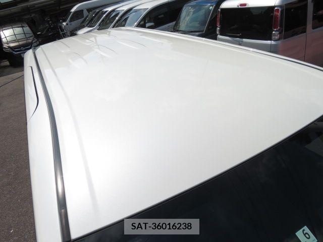 Toyota VOXY 2019-06 342383-26