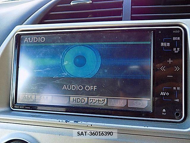 Toyota RACTIS 2010-03 366852-15