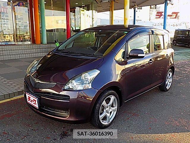 Toyota RACTIS 2010-03 366852-0