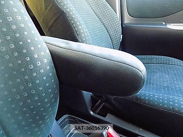 Toyota RACTIS 2010-03 366852-21