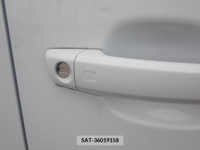 Audi A3 2019-04 239813-11