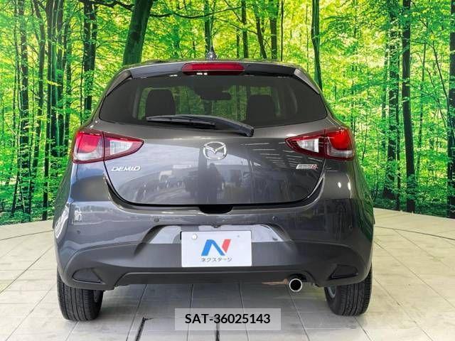 Mazda DEMIO 2017-01 340082-15