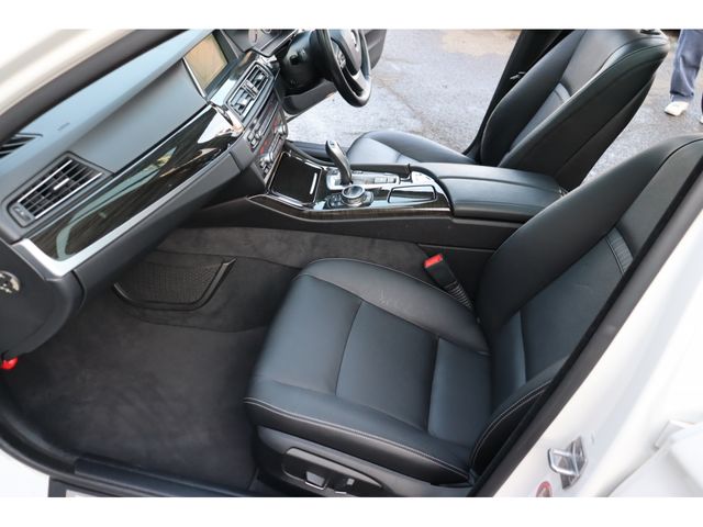 Bmw 5 SERIES 2015-01 671-5