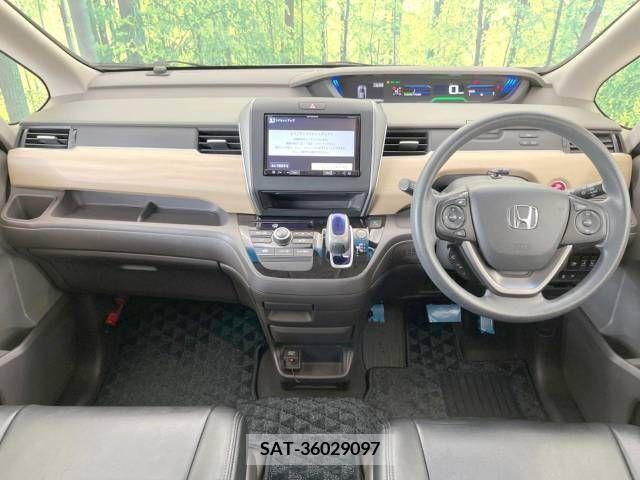 Honda FREED HYBRID 2017-07 211061-1