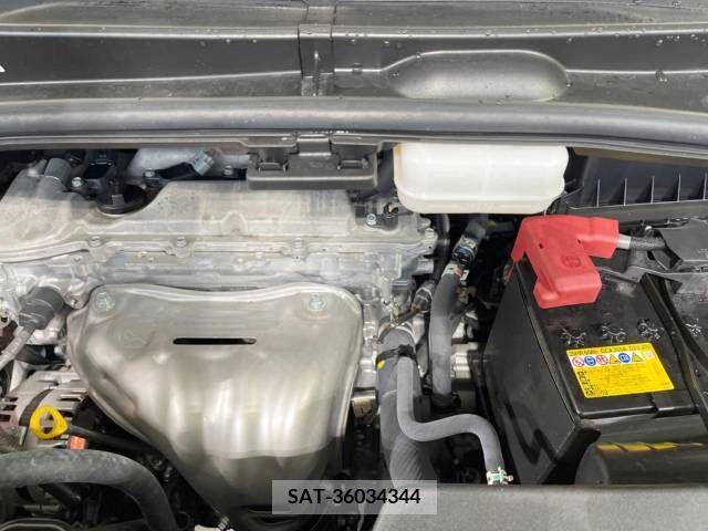 Toyota VELLFIRE 2022-06 215551-19