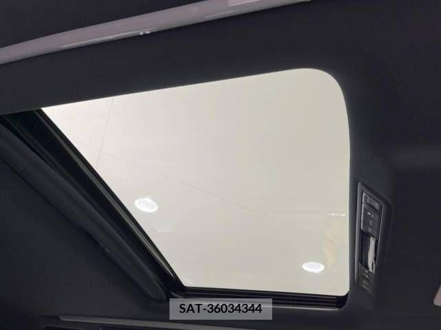 Toyota VELLFIRE 2022-06 215551-2