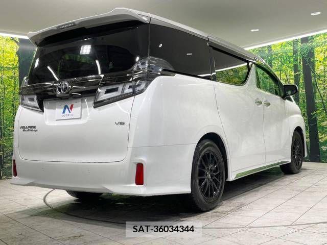 Toyota VELLFIRE 2022-06 215551-18
