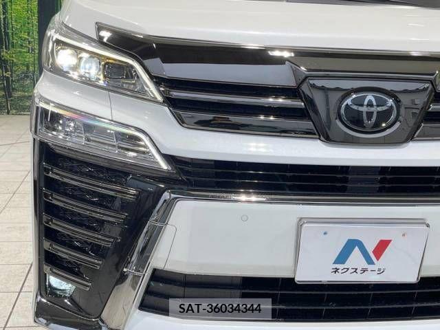 Toyota VELLFIRE 2022-06 215551-13