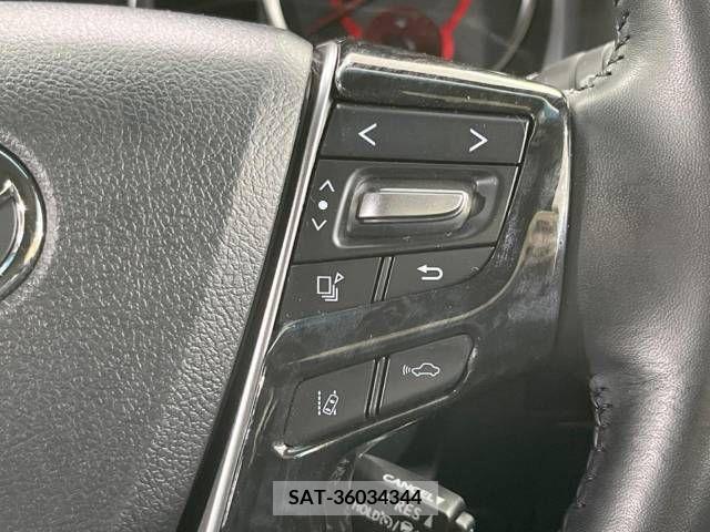 Toyota VELLFIRE 2022-06 215551-7