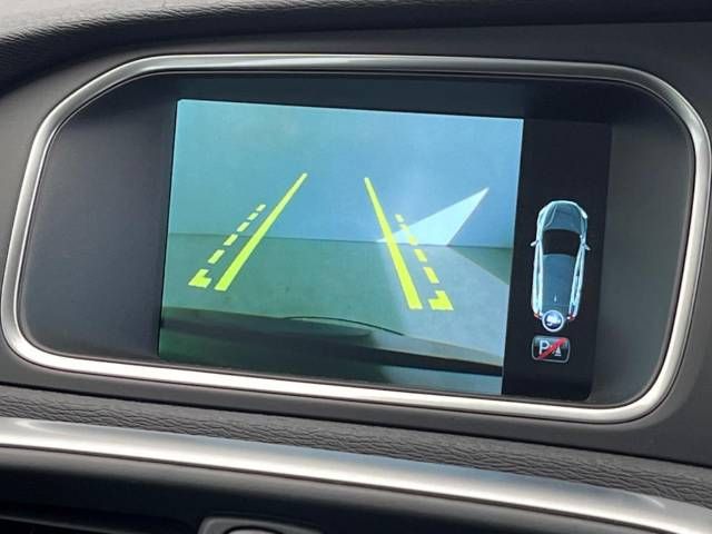 Volvo V40 2016-09 27912-5