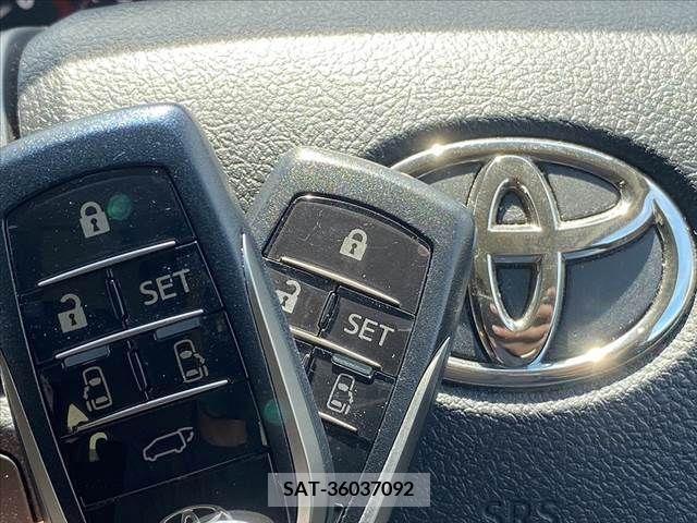 Toyota ALPHARD 2020-08 395518-5
