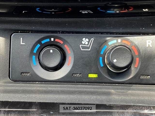 Toyota ALPHARD 2020-08 395518-24
