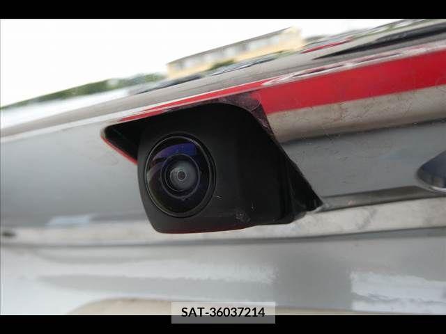 Honda N BOX 2024-03 307459-7