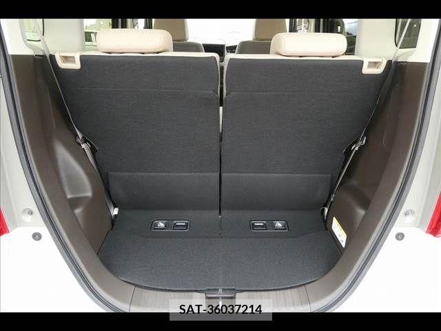 Honda N BOX 2024-03 307459-11