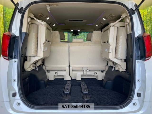 Toyota ALPHARD 2018-01 282262-11
