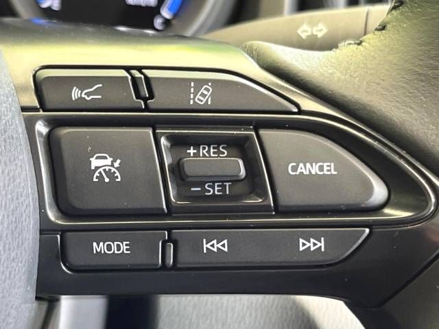 Toyota YARIS CROSS 2023-07 194339-4