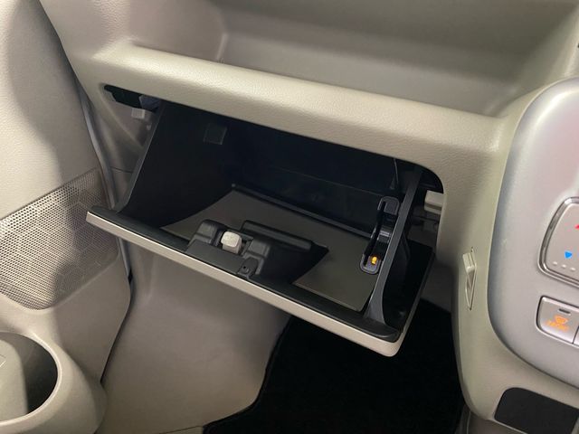 Suzuki EVERY WAGON 2016-09 16228-9