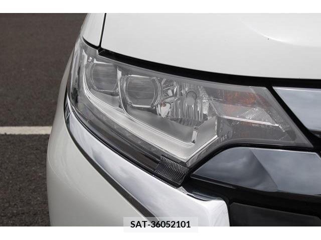 Mitsubishi OUTLANDER PHEV 2015-09 380194-10