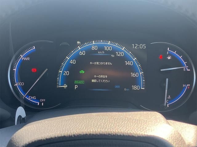 Toyota VOXY HYBRID 2023-11 183110-9