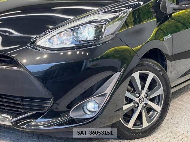 Toyota AQUA 2017-06 314309-12