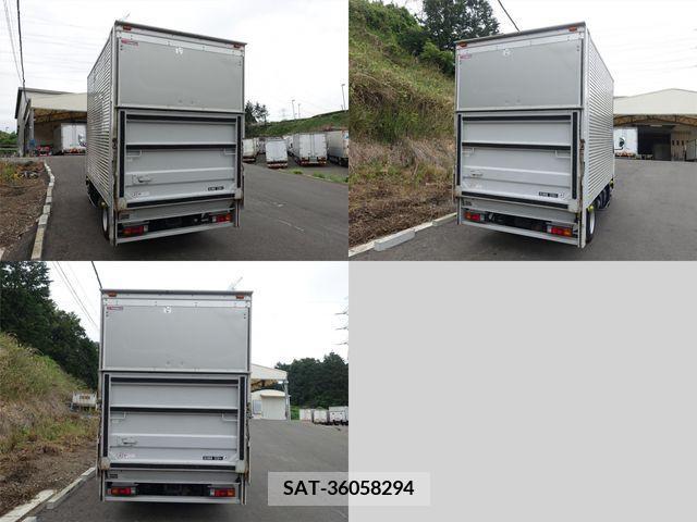 Mitsubishi CANTER 2019-01 294451-6