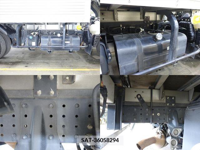 Mitsubishi CANTER 2019-01 294451-11