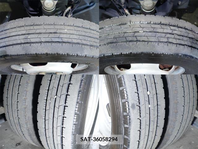 Mitsubishi CANTER 2019-01 294451-14