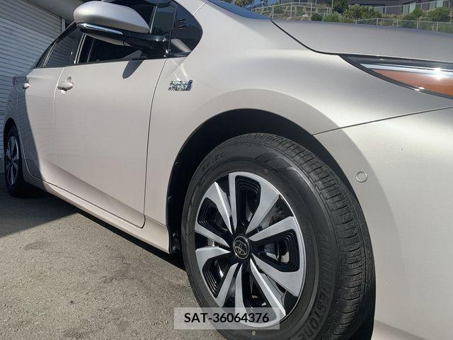 Toyota PRIUS PHV 2017-05 236285-9