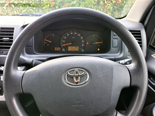 Toyota REGIUSACE VAN 2016-01 23646-13