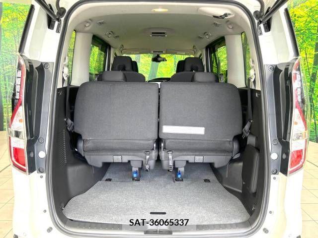 Nissan SERENA 2020-03 367666-11