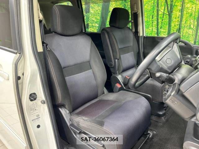Nissan SERENA 2009-10 351091-8