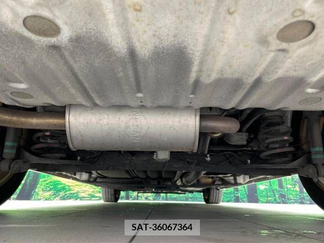 Nissan SERENA 2009-10 351091-19
