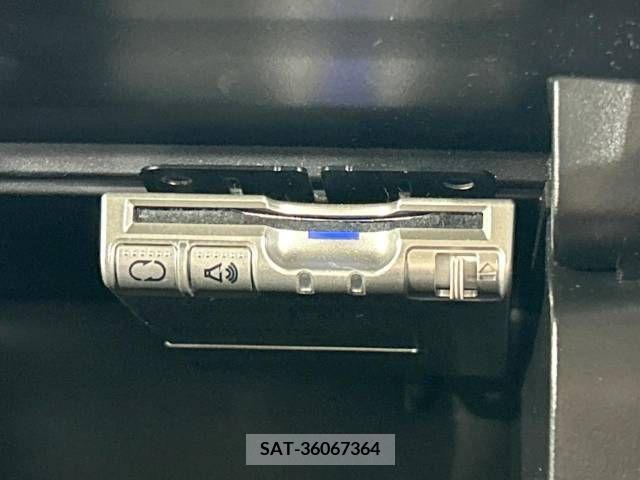Nissan SERENA 2009-10 351091-6