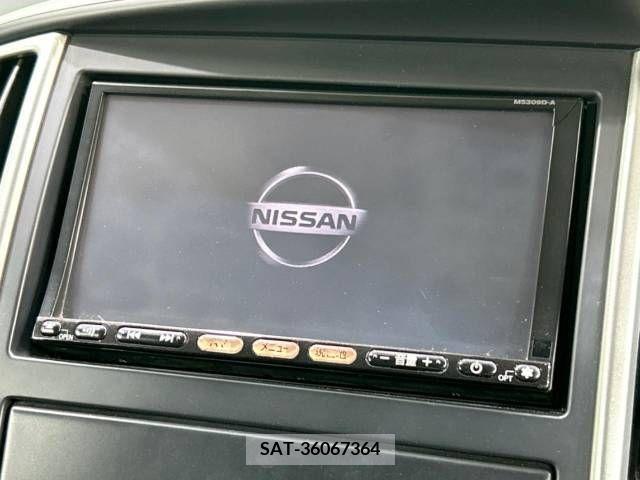 Nissan SERENA 2009-10 351091-2