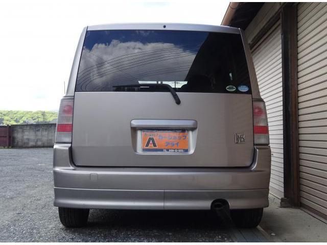Toyota BB 2004-06 4911-13
