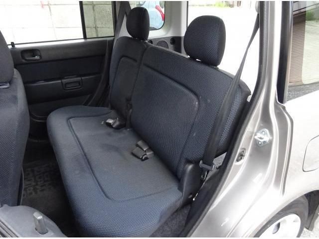 Toyota BB 2004-06 4911-6
