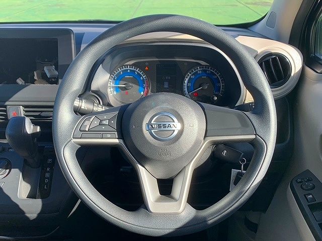 Nissan DAYZ 2019-10 28782-13