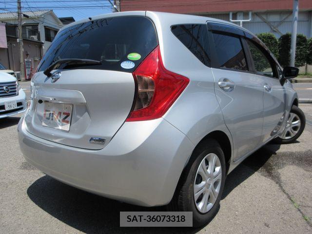 Nissan NOTE 2016-03 381108-5