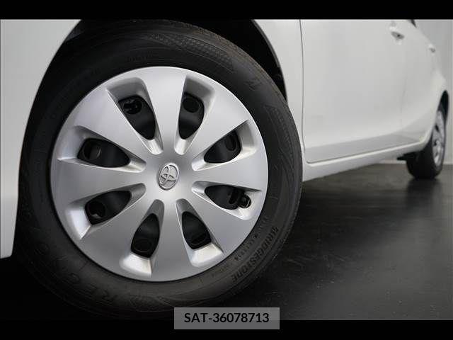 Toyota AQUA 2014-04 314175-3