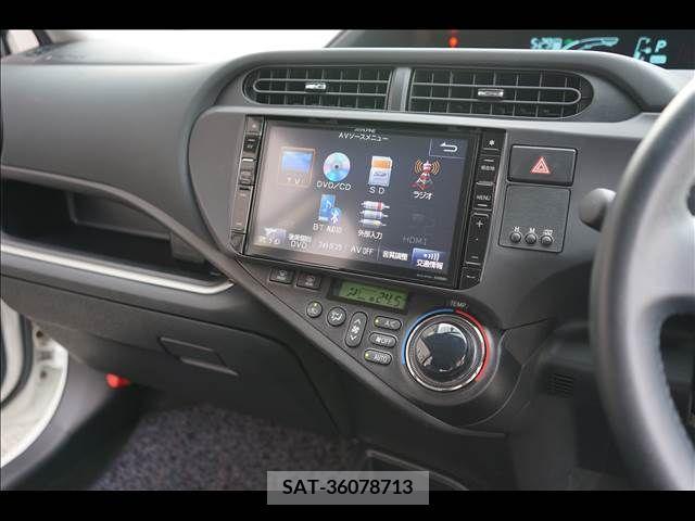 Toyota AQUA 2014-04 314175-10